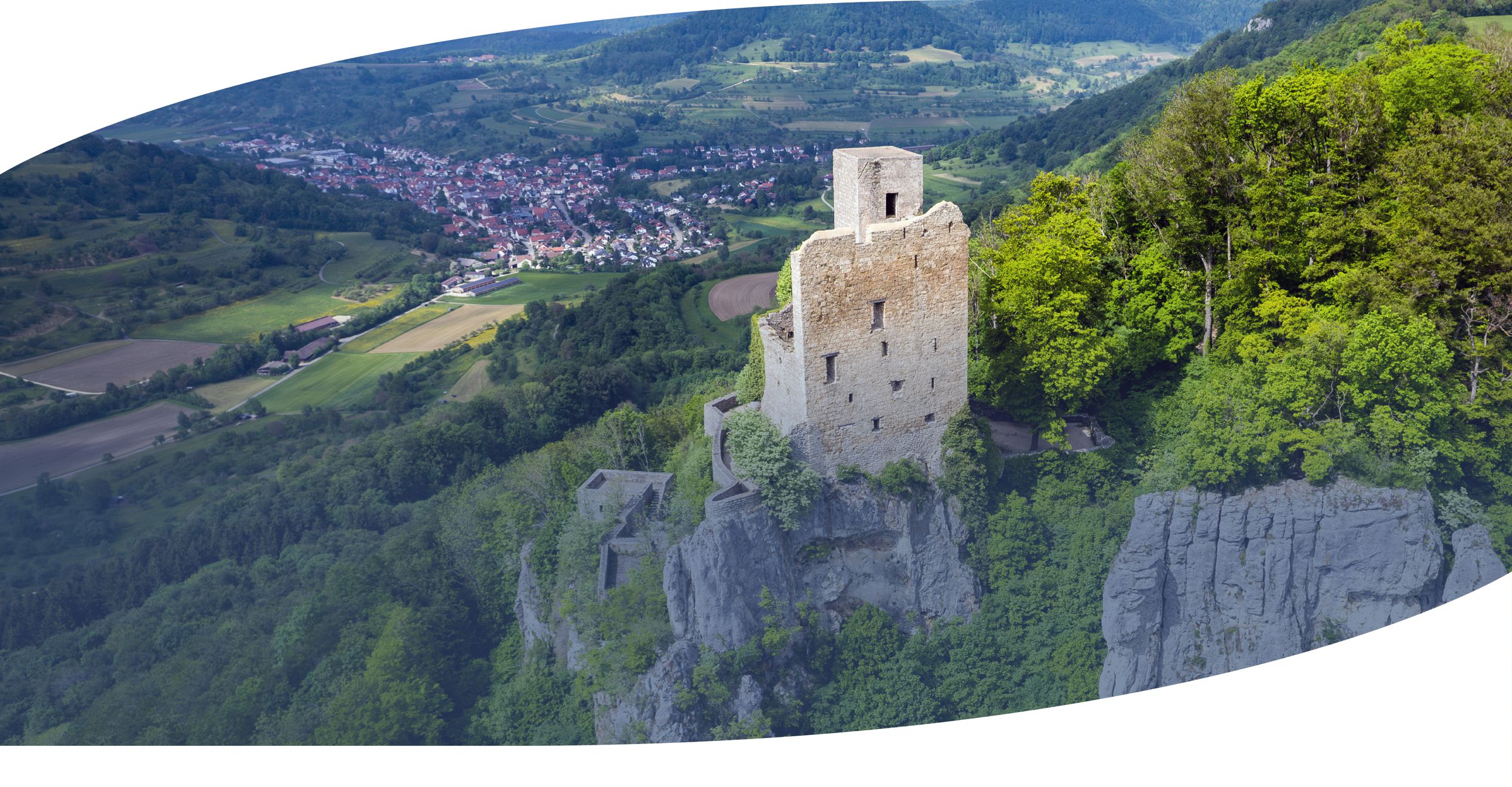 Neidlingen_Bestatterin-Leonie-Vogt